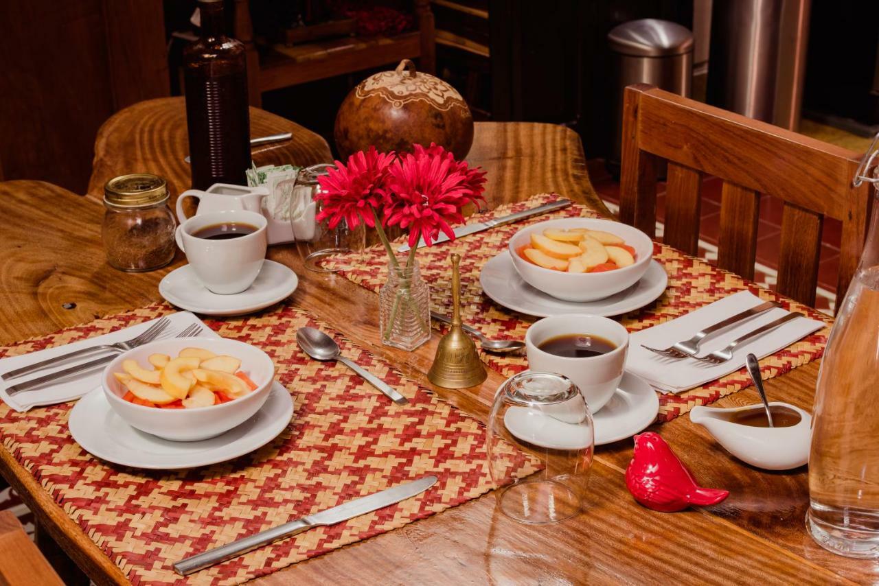 Casa De Zari Bed & Breakfast Campeche Exterior photo